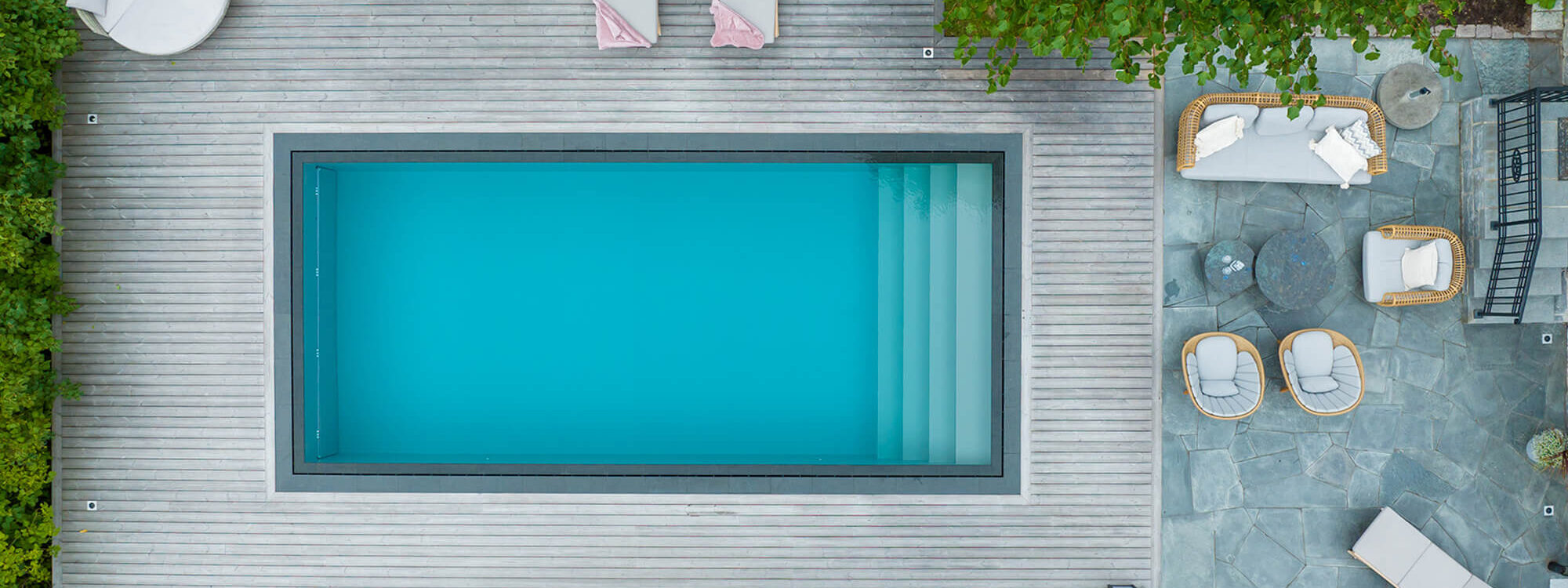 Poolbau & Poolumrandung