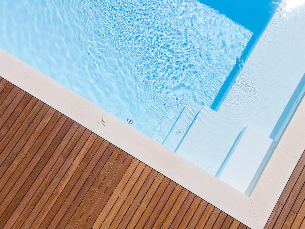 Pool bauen lassen vom professionellen Poolbauer